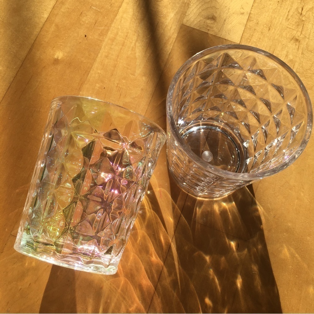 Set/2 Holographic Plastic Party Glasses, Clear, 15 oz